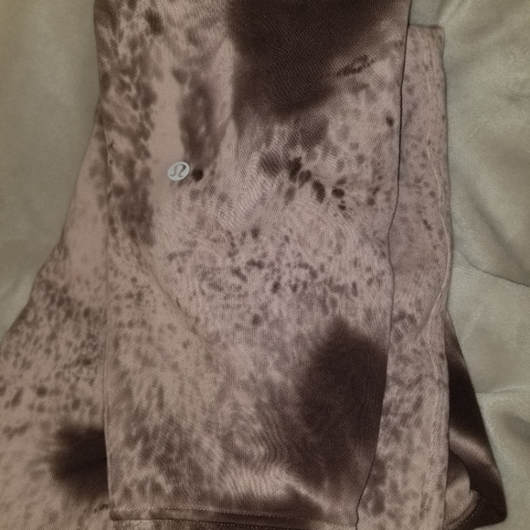 Lululemon Warm Down Jogger
28" - Picture 8 of 8